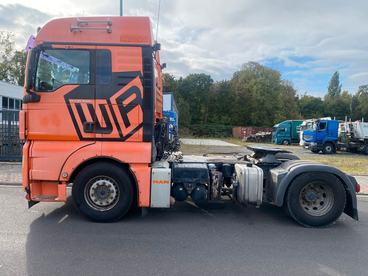 MAN TGX 18.440  4x2 KIPPHYDRAULIK - Gjysmë-kamion: foto 1 MAN TGX 18.440  4x2 KIPPHYDRAULIK - Gjysmë-kamion: foto 1