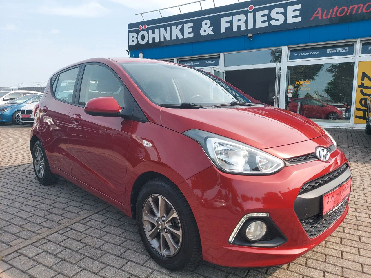 Hyundai i10 Intro Edition Klima Sitzeizung Bluetooth - Veturë: foto 1 Hyundai i10 Intro Edition Klima Sitzeizung Bluetooth - Veturë: foto 1