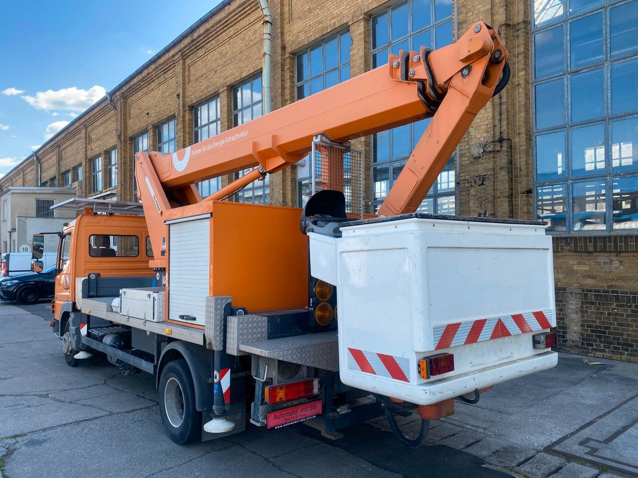 Mercedes-Benz ATEGO WUMAG ELEVANT WT230 23m TÜV - Platformë ajrore e montuar në kamion: foto 3 Mercedes-Benz ATEGO WUMAG ELEVANT WT230 23m TÜV - Platformë ajrore e montuar në kamion: foto 3