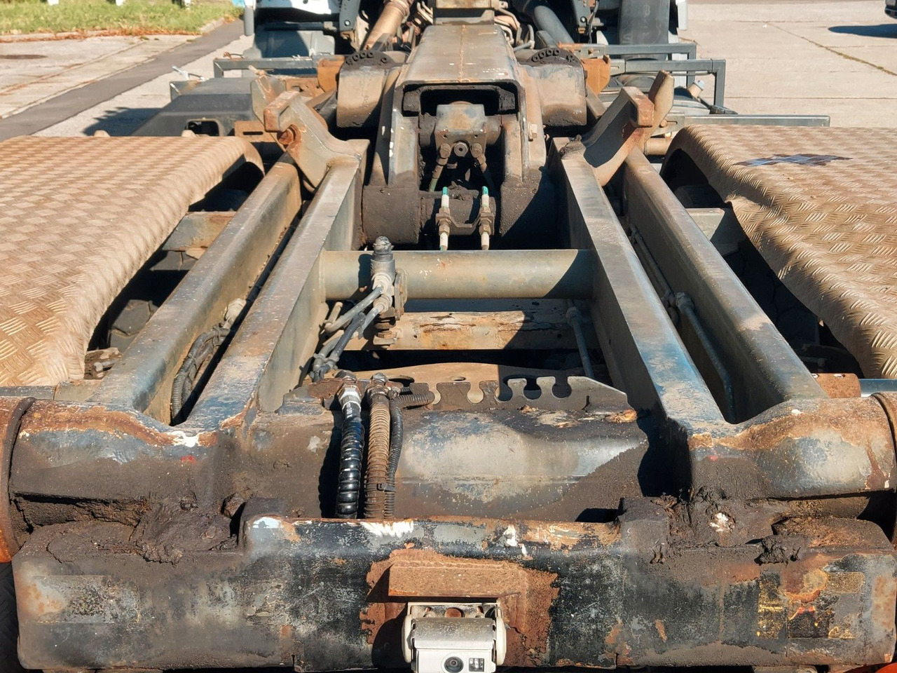 Mercedes-Benz Actros 6-Zyl. 2546 ABROLLKIPPER MEILER - Kamion vetëngarkues: foto 4 Mercedes-Benz Actros 6-Zyl. 2546 ABROLLKIPPER MEILER - Kamion vetëngarkues: foto 4