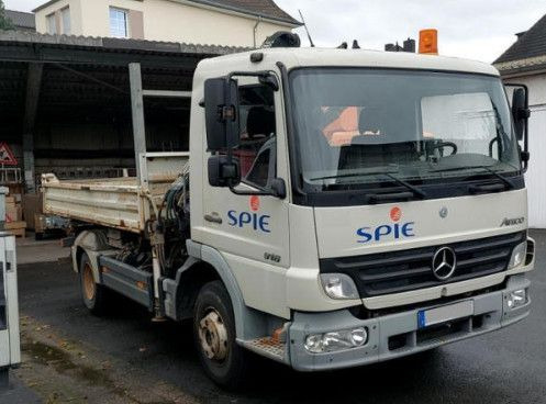 Mercedes-Benz Atego 2 4-Zyl. 4x2 918 4x2 MEILER HIAB066 FERNB - Kamion vetëshkarkues, Kamion me vinç: foto 2 Mercedes-Benz Atego 2 4-Zyl. 4x2 918 4x2 MEILER HIAB066 FERNB - Kamion vetëshkarkues, Kamion me vinç: foto 2