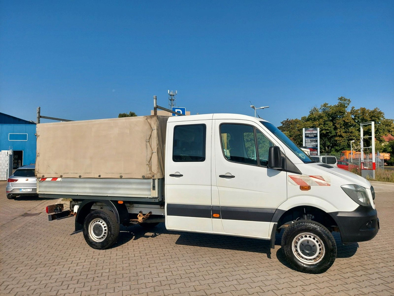 Mercedes-Benz Sprinter II Pritsche DoKa 316 4X4 6Sitze Klima - Kamioncine me tendë, Kamioncine dopio kabinë: foto 5 Mercedes-Benz Sprinter II Pritsche DoKa 316 4X4 6Sitze Klima - Kamioncine me tendë, Kamioncine dopio kabinë: foto 5