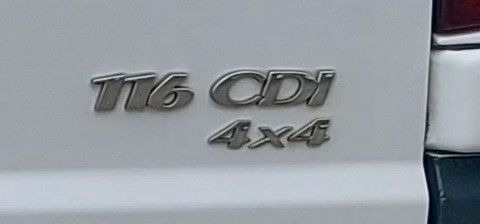 Mercedes-Benz Vito Mixto 4x4 116 CDI lang Autom. Tempo - Furgon pasagjerësh: foto 2 Mercedes-Benz Vito Mixto 4x4 116 CDI lang Autom. Tempo - Furgon pasagjerësh: foto 2