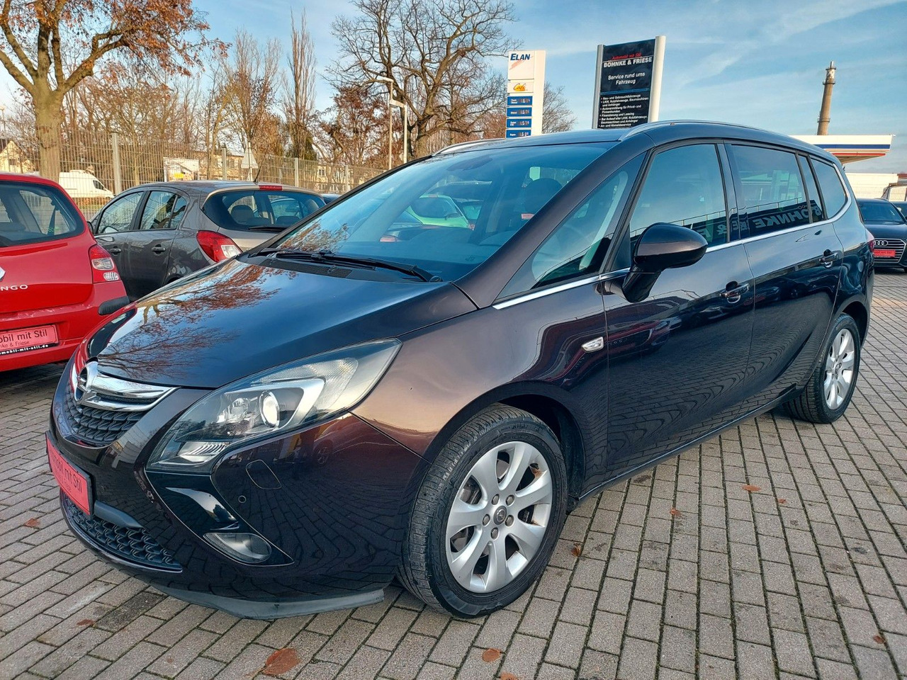 Opel Zafira C Tourer Automatik Xenon Leder Navi AHK - Furgon pasagjerësh: foto 5 Opel Zafira C Tourer Automatik Xenon Leder Navi AHK - Furgon pasagjerësh: foto 5