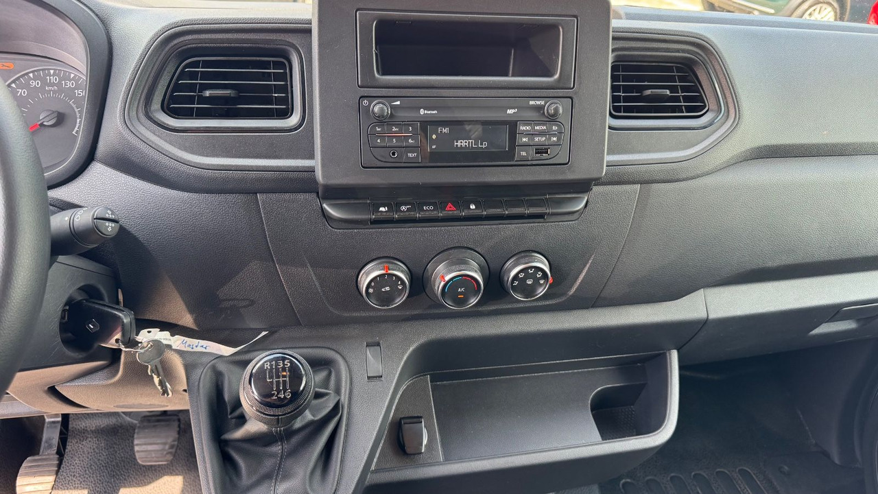 Renault Master III Kasten L3H2 HKa 3,5t 7 Sitzer 1. Hand - Furgon pasagjerësh: foto 4 Renault Master III Kasten L3H2 HKa 3,5t 7 Sitzer 1. Hand - Furgon pasagjerësh: foto 4