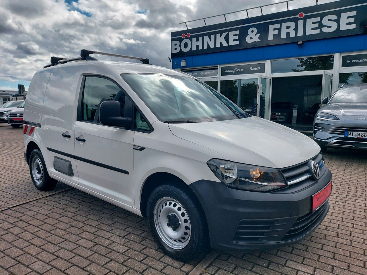 Volkswagen Caddy Kasten Klima Sortimo Regal AHK - Furgon pasagjerësh: foto 2 Volkswagen Caddy Kasten Klima Sortimo Regal AHK - Furgon pasagjerësh: foto 2