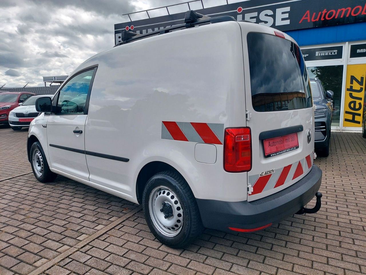 Volkswagen Caddy Kasten Klima Sortimo Regal AHK - Furgon pasagjerësh: foto 5 Volkswagen Caddy Kasten Klima Sortimo Regal AHK - Furgon pasagjerësh: foto 5