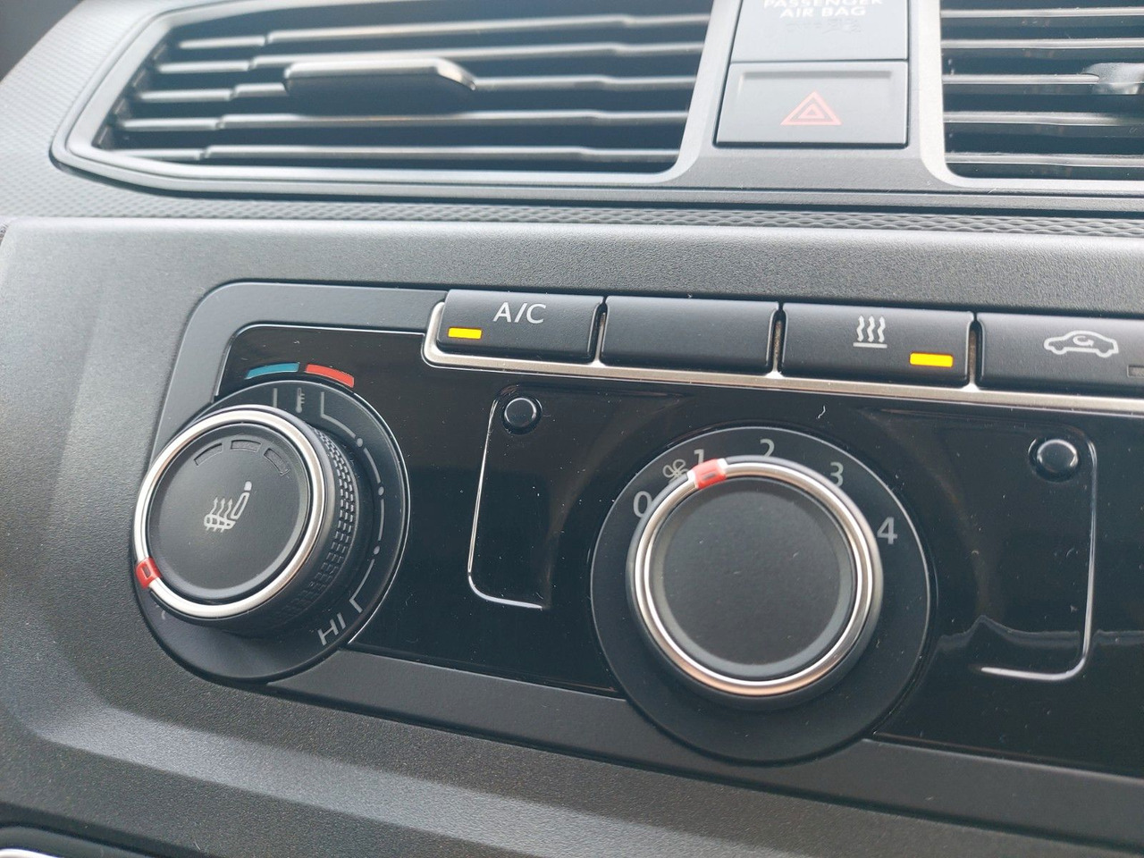 Volkswagen Caddy Nfz Kasten BMT 4Motion Navi Klima Standhei - Furgon pasagjerësh: foto 2 Volkswagen Caddy Nfz Kasten BMT 4Motion Navi Klima Standhei - Furgon pasagjerësh: foto 2