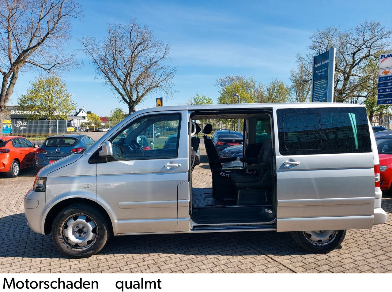 Volkswagen T5 Multivan Bus Comfortline 7 Sitze SHZ AHK - Furgon pasagjerësh: foto 1 Volkswagen T5 Multivan Bus Comfortline 7 Sitze SHZ AHK - Furgon pasagjerësh: foto 1