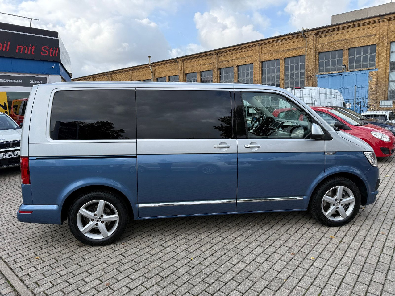 Volkswagen T6 Multivan Generation Six 4Motion LED NAVI LEDE - Furgon pasagjerësh: foto 3 Volkswagen T6 Multivan Generation Six 4Motion LED NAVI LEDE - Furgon pasagjerësh: foto 3