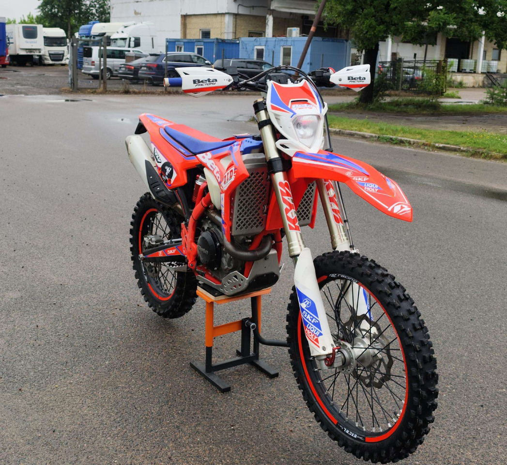Beta RR 430cc - Motoçikleta: foto 2 Beta RR 430cc - Motoçikleta: foto 2