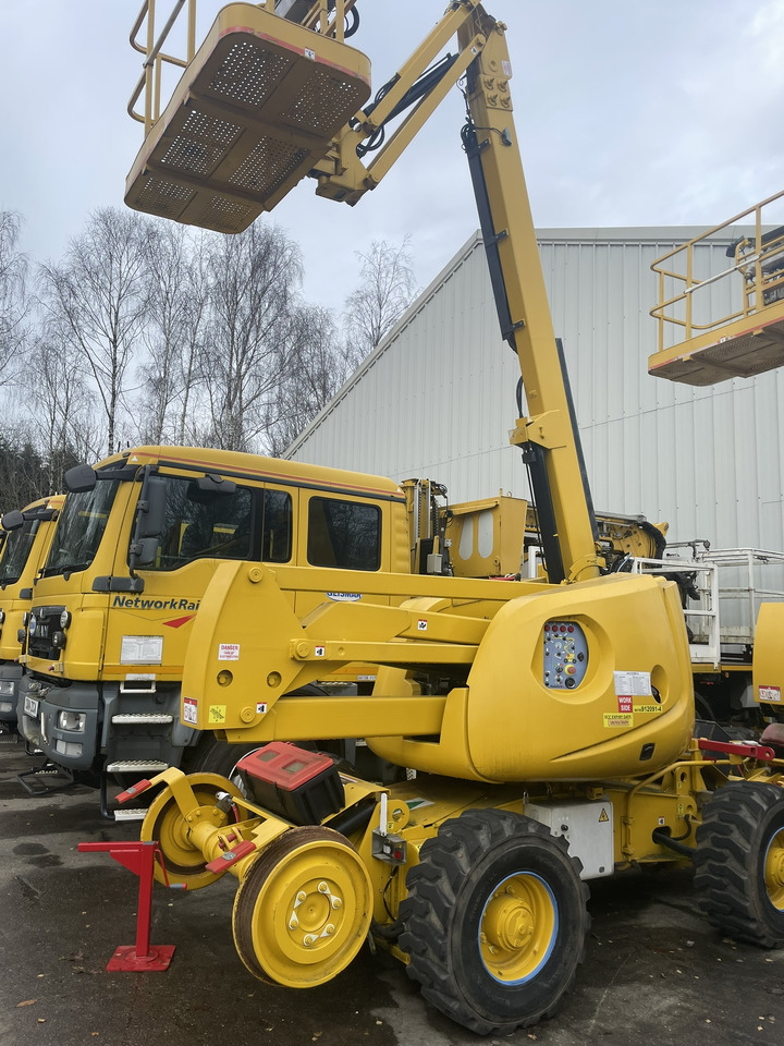 Neotec RRV Road-Rail Haulotte - Krah me çernjerë: foto 1 Neotec RRV Road-Rail Haulotte - Krah me çernjerë: foto 1