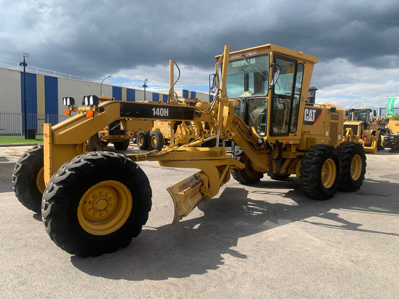 Makinë niveluese Caterpillar 140 H: foto 1