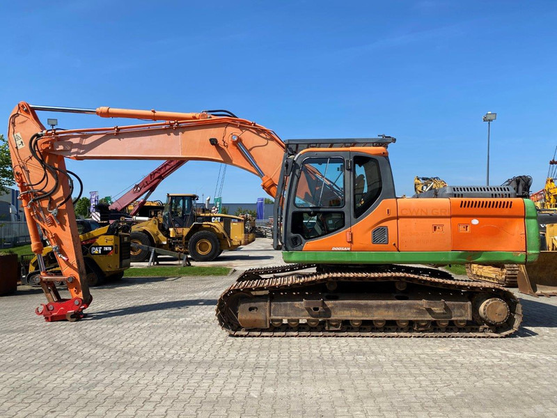 Doosan DX 255 LC NVT - Ekskavator me zinxhirë: foto 2 Doosan DX 255 LC NVT - Ekskavator me zinxhirë: foto 2