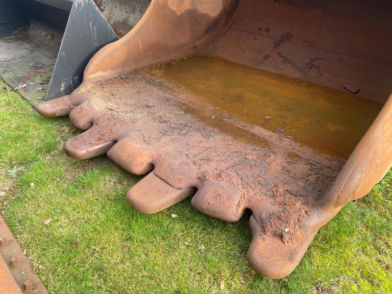 KleppMek CAT 390 Heavy Duty KM4 - 8000 - Kovë: foto 2 KleppMek CAT 390 Heavy Duty KM4 - 8000 - Kovë: foto 2