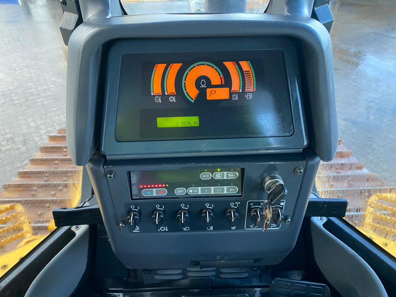 Buldozer Komatsu D61EX-15 NVT: foto 11