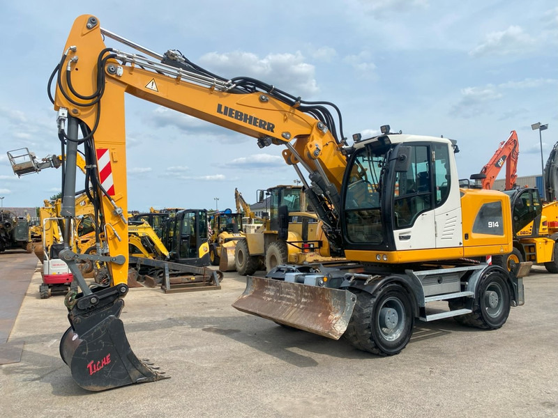 Liebherr A914 NVT - Ekskavator me goma: foto 1 Liebherr A914 NVT - Ekskavator me goma: foto 1