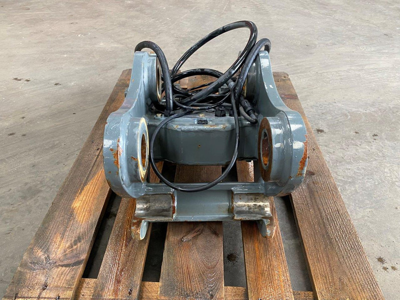 Liebherr SW33 - Bashkues i shpejtë: foto 2 Liebherr SW33 - Bashkues i shpejtë: foto 2