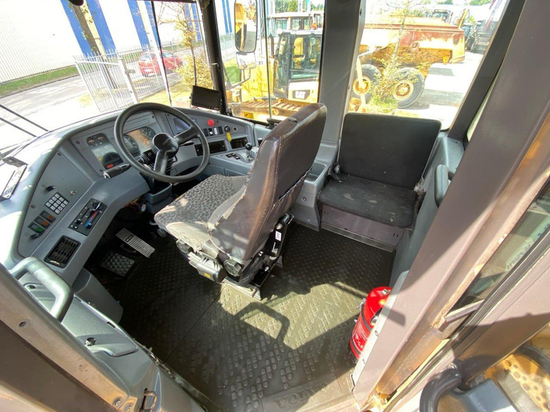 Volvo A30D 6x6 dumper articulated hauler NVT - Shkarkues: foto 4 Volvo A30D 6x6 dumper articulated hauler NVT - Shkarkues: foto 4