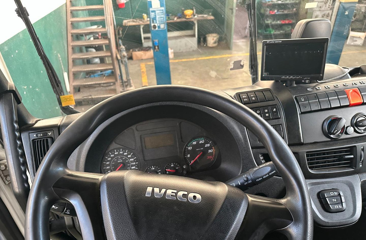 Iveco 140e28 euro 6 centina e sponda - Kamion me tendë: foto 5 Iveco 140e28 euro 6 centina e sponda - Kamion me tendë: foto 5