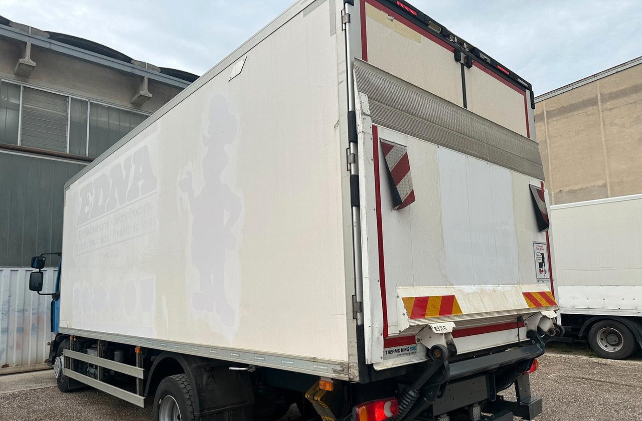 Renault Trucks - Kamion frigorifer: foto 5 Renault Trucks - Kamion frigorifer: foto 5