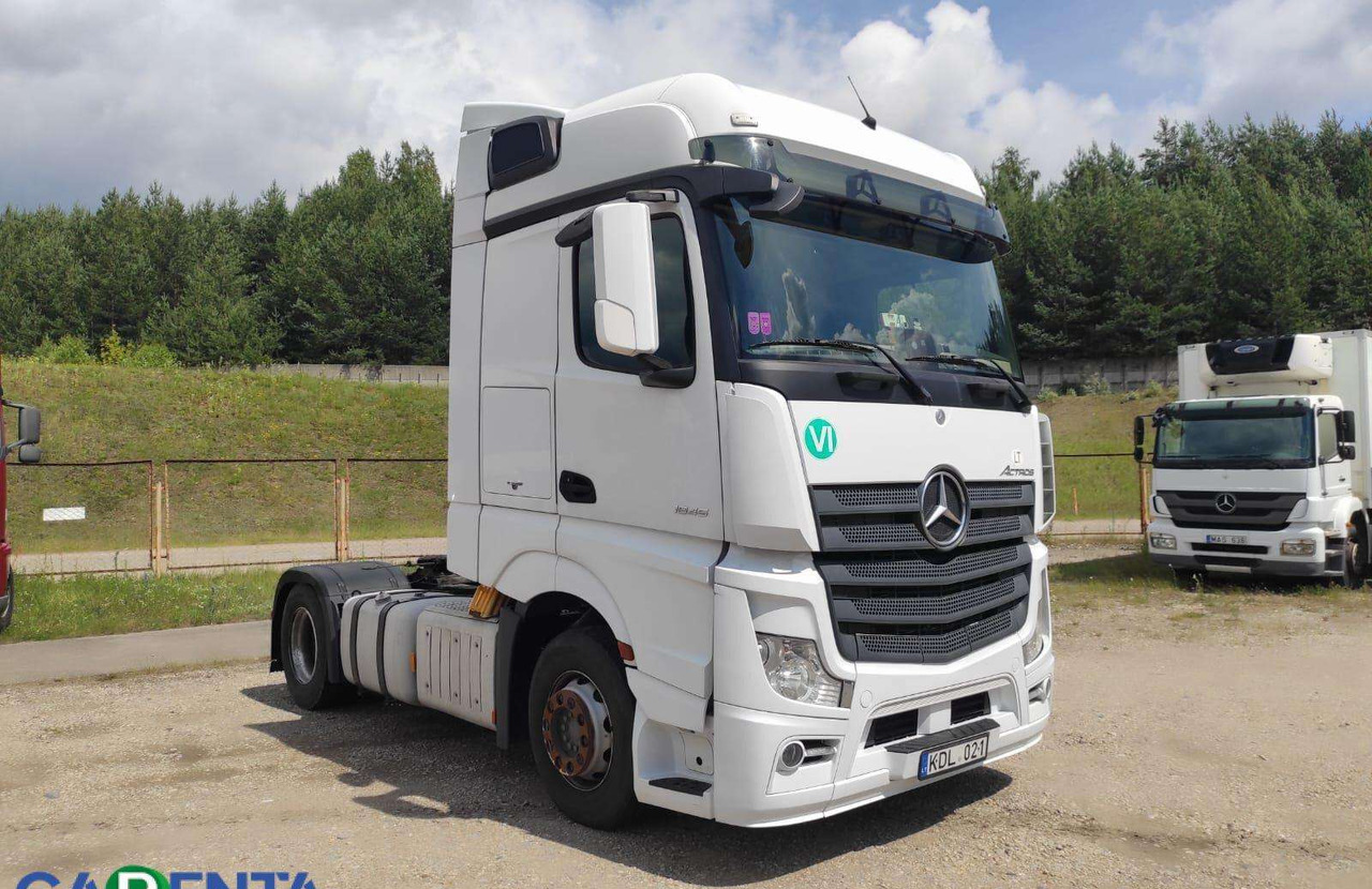 Mercedes-Benz Actros 1845 - Gjysmë-kamion: foto 2 Mercedes-Benz Actros 1845 - Gjysmë-kamion: foto 2