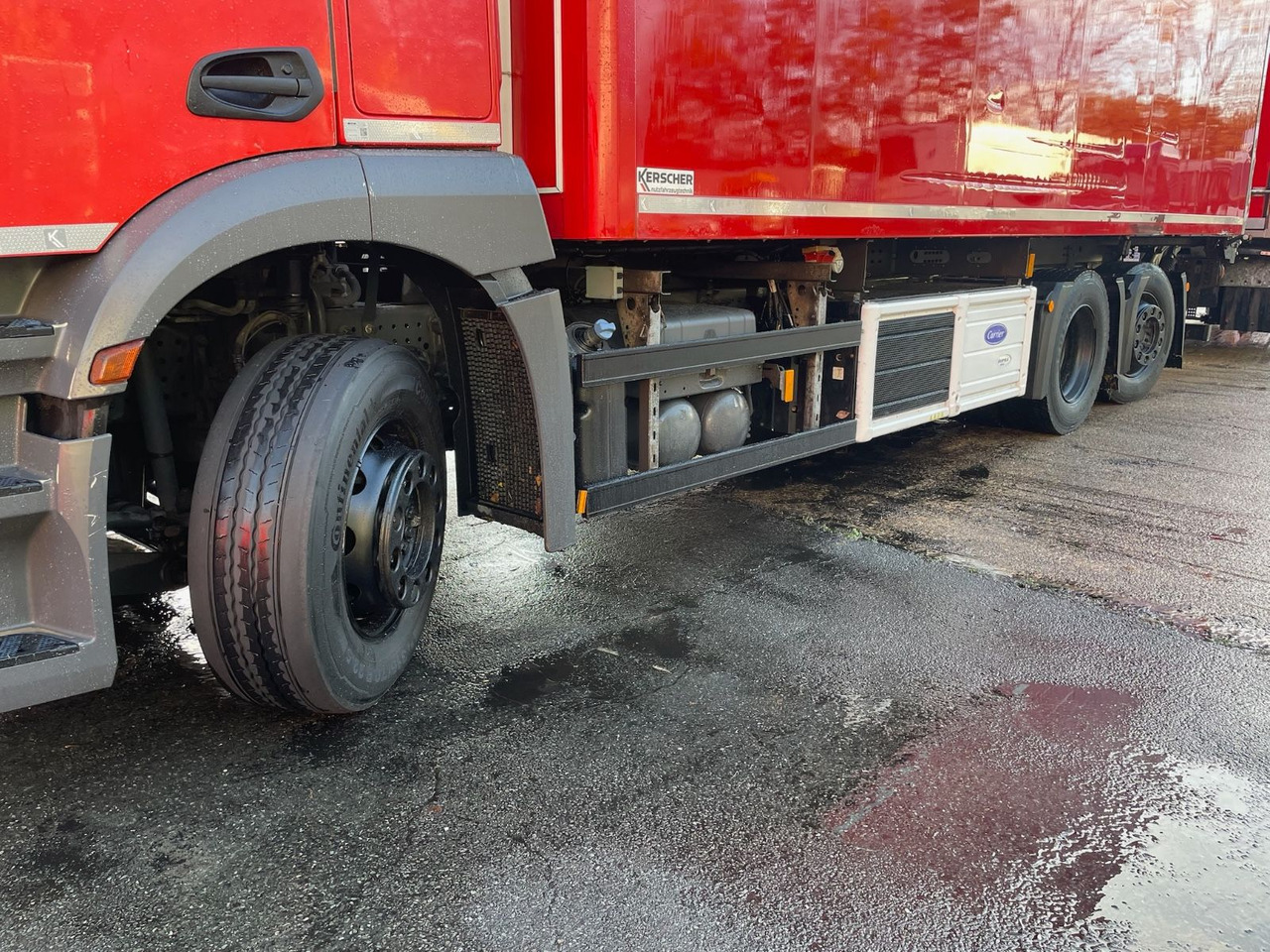 Kamion frigorifer Mercedes-Benz Actros 2543 6x2 Kühlkoffer/CARRIER/KERSCHER/EU6d: foto 24