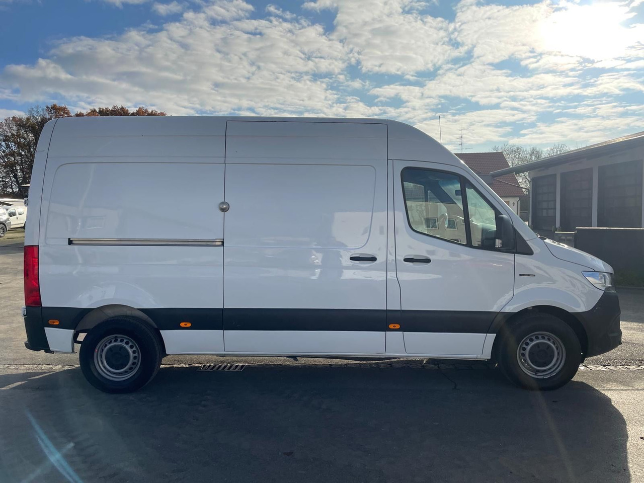 Lizingu i  Mercedes-Benz eSprinter L2H2 Kastenwagen/47KW/AC/Kamera Mercedes-Benz eSprinter L2H2 Kastenwagen/47KW/AC/Kamera: foto 9