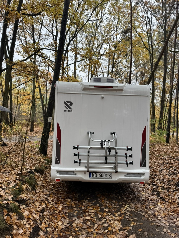 Rimor Seal 695 - Kamper alcove: foto 5 Rimor Seal 695 - Kamper alcove: foto 5