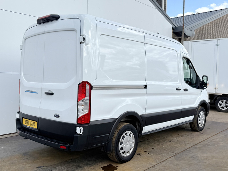 Ford E-Transit 75kWh 184PK 390 Elektrisch 75kWh 334km WLTP BEV Snelladen L2H2 Climate Control Tacho Carplay Camera Stoelverwarming Parkeersensoren voor achter - Furgon, Furgon elektrik: foto 3 Ford E-Transit 75kWh 184PK 390 Elektrisch 75kWh 334km WLTP BEV Snelladen L2H2 Climate Control Tacho Carplay Camera Stoelverwarming Parkeersensoren voor achter - Furgon, Furgon elektrik: foto 3