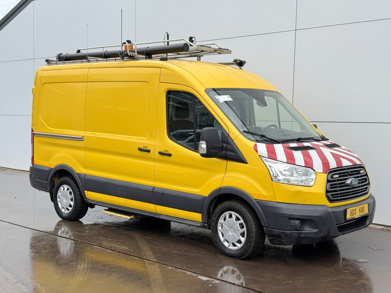 Ford Transit 350 2.0 TDCI 130pk Elektrisch Imperiaal Volledige Carval Inbouw Airco Cruise Control Camera Navigatie Standkachel Parkeersensoren voor achter - Furgon: foto 4 Ford Transit 350 2.0 TDCI 130pk Elektrisch Imperiaal Volledige Carval Inbouw Airco Cruise Control Camera Navigatie Standkachel Parkeersensoren voor achter - Furgon: foto 4