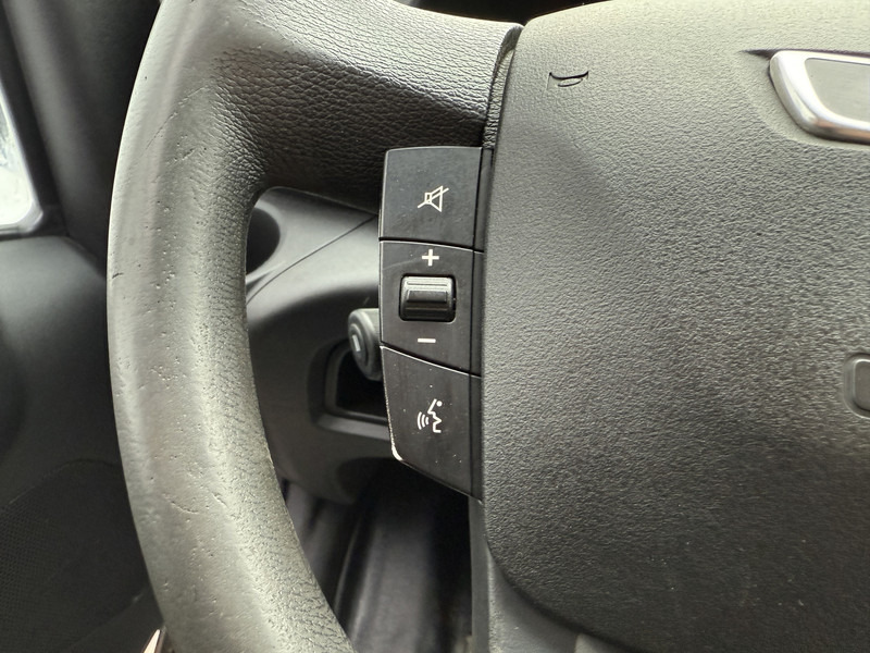 Kamioncine vetëshkarkuese, Kamioncine dopio kabinë Iveco Daily 35C14 2.3 Dubbele Cabine Dubbellucht 7 Stoelen Airco Cruise Control Trekhaak 3.5t Tipper Benne Kipper: foto 20