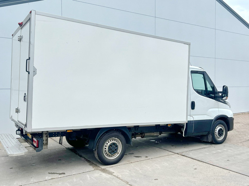Iveco Daily 35S14 2.3 Automaat Koelwagen Kuhlkoffer Bakwagen -20 Vriezer Koeler Climate Control Cruise Control Camera - Furgon frigorifer: foto 4 Iveco Daily 35S14 2.3 Automaat Koelwagen Kuhlkoffer Bakwagen -20 Vriezer Koeler Climate Control Cruise Control Camera - Furgon frigorifer: foto 4