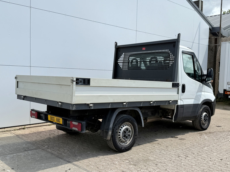 Iveco Daily 35S14 2.3 Open Laadbak Pritische Airco Cruise Control Lucht Geveerde Stoel - Kamioncine me karroceri: foto 3 Iveco Daily 35S14 2.3 Open Laadbak Pritische Airco Cruise Control Lucht Geveerde Stoel - Kamioncine me karroceri: foto 3
