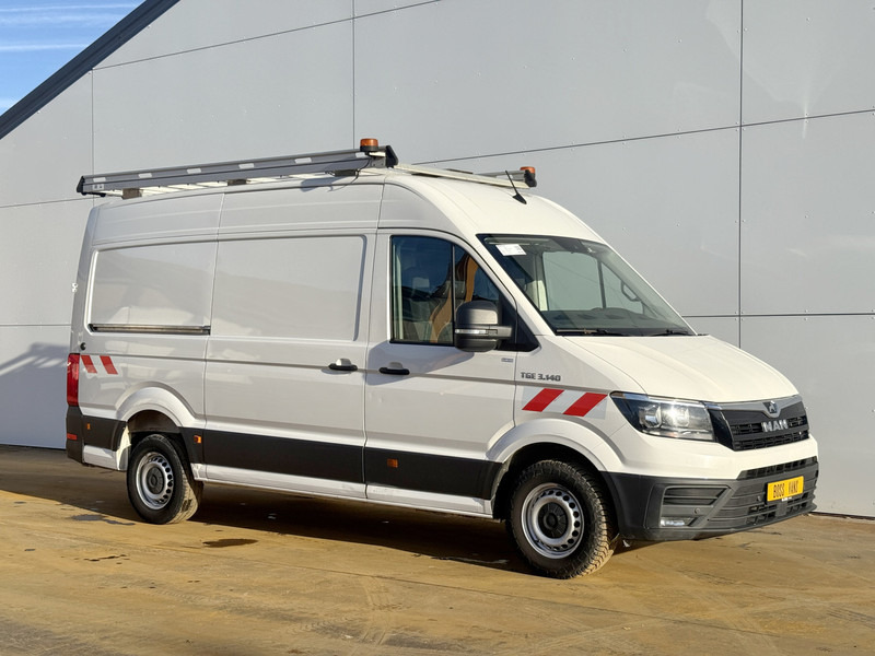 MAN TGE 3.140 2.0 TDI L3H3 Airco Cruise Control Trekhaak Carplay Navigatie Parkeersensoren voor achter - Furgon: foto 4 MAN TGE 3.140 2.0 TDI L3H3 Airco Cruise Control Trekhaak Carplay Navigatie Parkeersensoren voor achter - Furgon: foto 4
