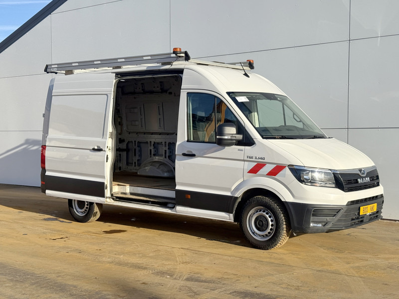 MAN TGE 3.140 2.0 TDI L3H3 Airco Cruise Control Trekhaak Carplay Navigatie Parkeersensoren voor achter - Furgon: foto 5 MAN TGE 3.140 2.0 TDI L3H3 Airco Cruise Control Trekhaak Carplay Navigatie Parkeersensoren voor achter - Furgon: foto 5