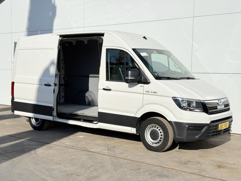 MAN TGE 3.180 2.0 TDI Laadklep Automaat L3H3 Airco Adaptieve Cruise Control Carplay Stoelverwarming - Furgon: foto 5 MAN TGE 3.180 2.0 TDI Laadklep Automaat L3H3 Airco Adaptieve Cruise Control Carplay Stoelverwarming - Furgon: foto 5