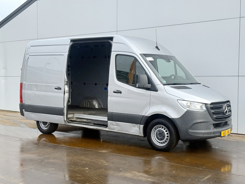 Mercedes-Benz Sprinter 315 1.9 CDI Automaat L2H2 Climate Control Carplay Camera Parkeersensoren voor achter - Furgon i vogël: foto 5 Mercedes-Benz Sprinter 315 1.9 CDI Automaat L2H2 Climate Control Carplay Camera Parkeersensoren voor achter - Furgon i vogël: foto 5