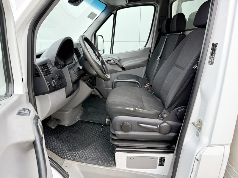Mercedes-Benz Sprinter 316 2.1 CDI Automaat Laadklep Lane Assist Standkachel Climate Control Bakwagen Meubelbak - Kamioncine me kontinier: foto 5 Mercedes-Benz Sprinter 316 2.1 CDI Automaat Laadklep Lane Assist Standkachel Climate Control Bakwagen Meubelbak - Kamioncine me kontinier: foto 5