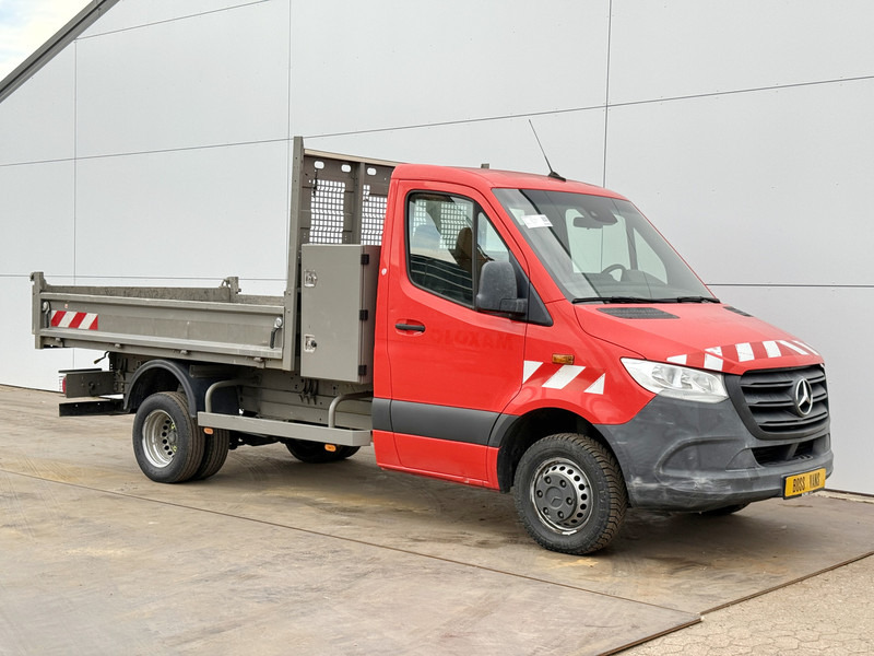 Mercedes-Benz Sprinter 514 2.2 CDI Kipper Dubbellucht 3.5t Trekhaak Climate Control Cruise Control Benne Tipper - Kamioncine vetëshkarkuese: foto 5 Mercedes-Benz Sprinter 514 2.2 CDI Kipper Dubbellucht 3.5t Trekhaak Climate Control Cruise Control Benne Tipper - Kamioncine vetëshkarkuese: foto 5