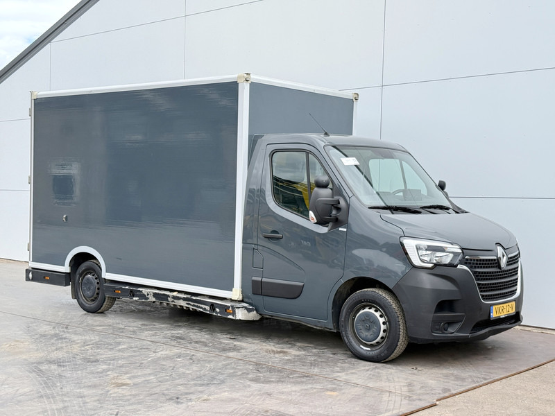 Renault Master Plancher T35 2.3 dCi 150pk Automaat APK 06-2026 Luchtvering LED Airco Cruise Control Camera Foodtruck Meubelbak Paardenwagen - Kamioncine me kontinier: foto 4 Renault Master Plancher T35 2.3 dCi 150pk Automaat APK 06-2026 Luchtvering LED Airco Cruise Control Camera Foodtruck Meubelbak Paardenwagen - Kamioncine me kontinier: foto 4