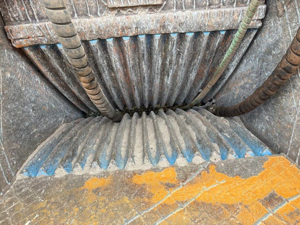 MB Crusher BF 80.3 - Gurëthyesi: foto 4 MB Crusher BF 80.3 - Gurëthyesi: foto 4