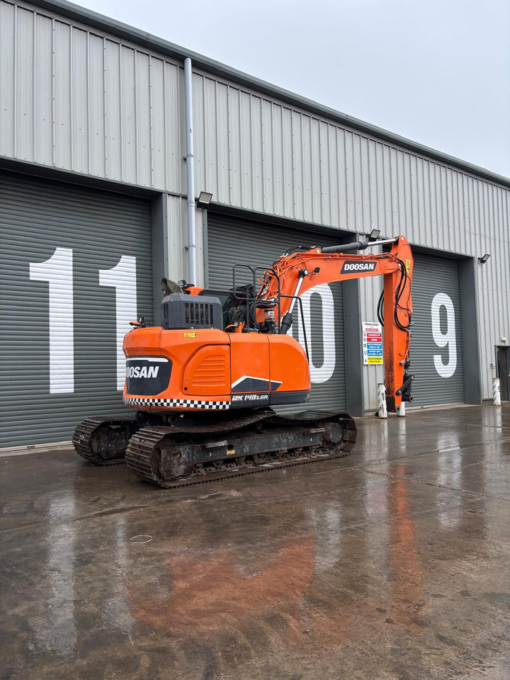 Doosan DX140LCR - Ekskavator me zinxhirë: foto 5 Doosan DX140LCR - Ekskavator me zinxhirë: foto 5