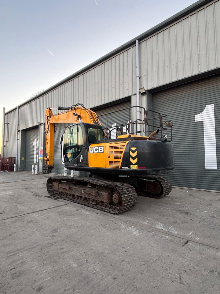 JCB JS220LC 4F - Ekskavator me zinxhirë: foto 3 JCB JS220LC 4F - Ekskavator me zinxhirë: foto 3