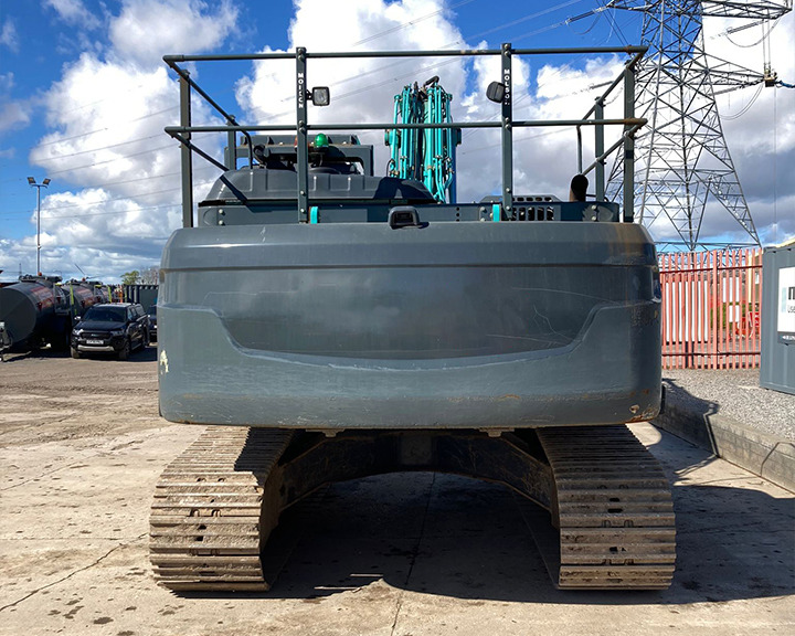 Kobelco SK300LC-10E - Ekskavator me zinxhirë: foto 4 Kobelco SK300LC-10E - Ekskavator me zinxhirë: foto 4