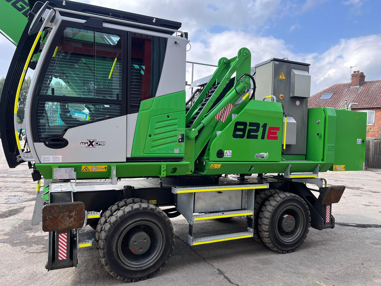Sennebogen 821 Electric - Ekskavator për mbetje: foto 2 Sennebogen 821 Electric - Ekskavator për mbetje: foto 2