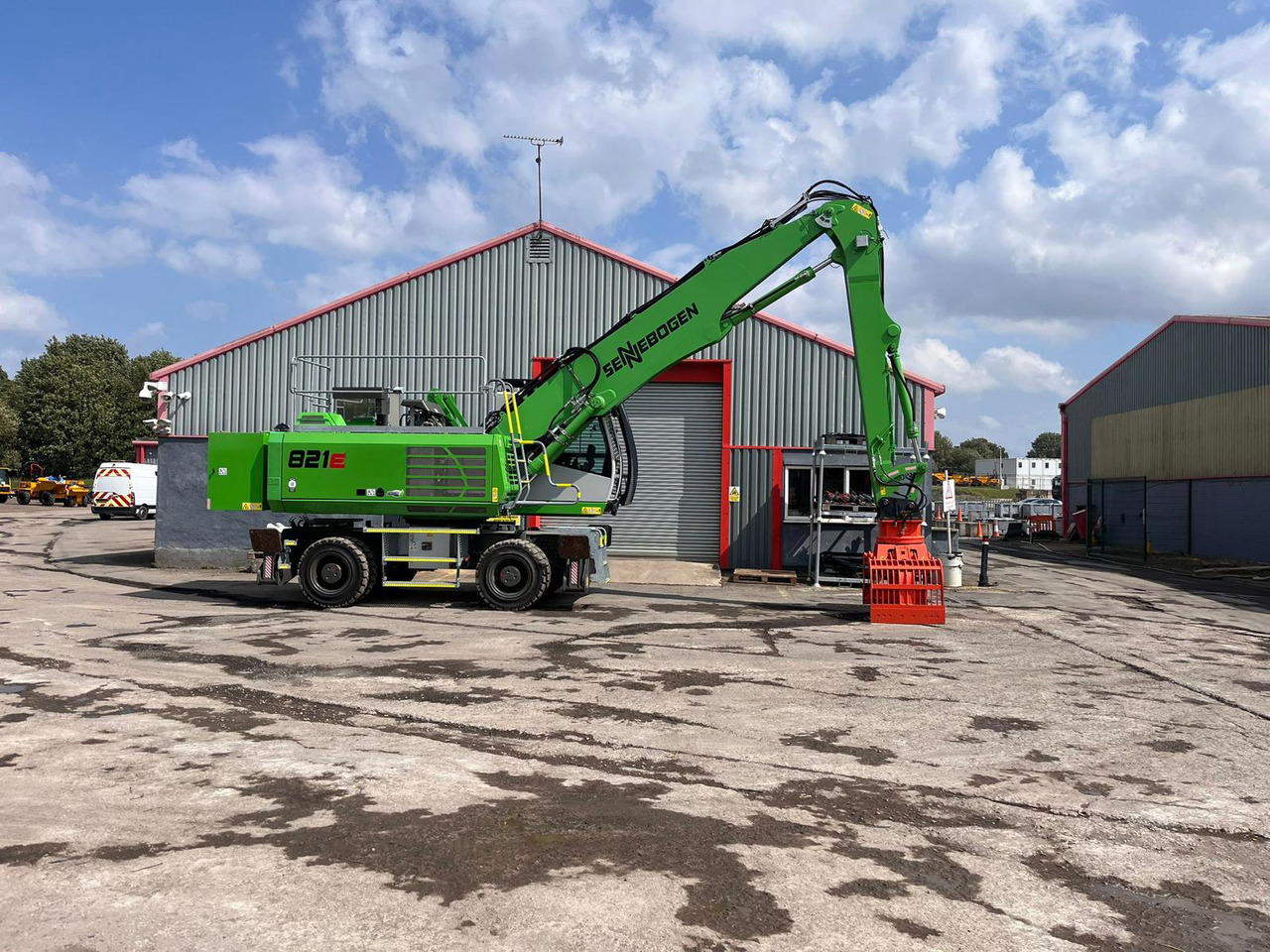 Sennebogen 821 Electric - Ekskavator për mbetje: foto 5 Sennebogen 821 Electric - Ekskavator për mbetje: foto 5