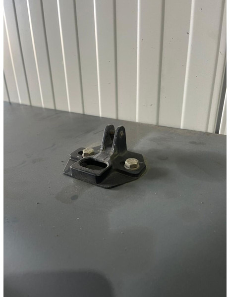 Liebherr A904C Li / A900C Li / A900C ZW / R904 / A900C Li / A900C / R900C Li / R904C - Kofano: foto 3 Liebherr A904C Li / A900C Li / A900C ZW / R904 / A900C Li / A900C / R900C Li / R904C - Kofano: foto 3