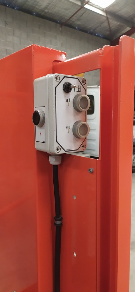 JLG TOUCAN DUO - Ngritës me direk vertikal: foto 4 JLG TOUCAN DUO - Ngritës me direk vertikal: foto 4