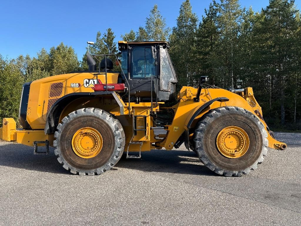 CAT 980 - Fadrom me goma: foto 2 CAT 980 - Fadrom me goma: foto 2